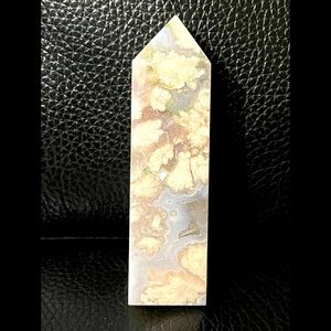 Creamy blue flower agate